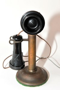 Candlestick-Telephone-photo-by-Kendall-Whitehouse-400x600