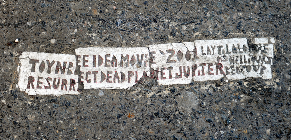 Resurrect Dead: The Mystery of the Toynbee Tiles