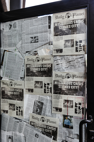 Mr-Robot-Door-SDCC-2017-photo-by-Kendall-Whitehouse-400x600