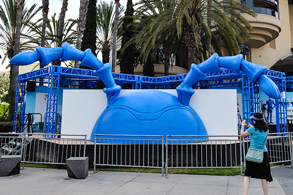 The-Tick-Takeover-SDCC-2017-photo-by-Kendall-Whitehouse-600x400