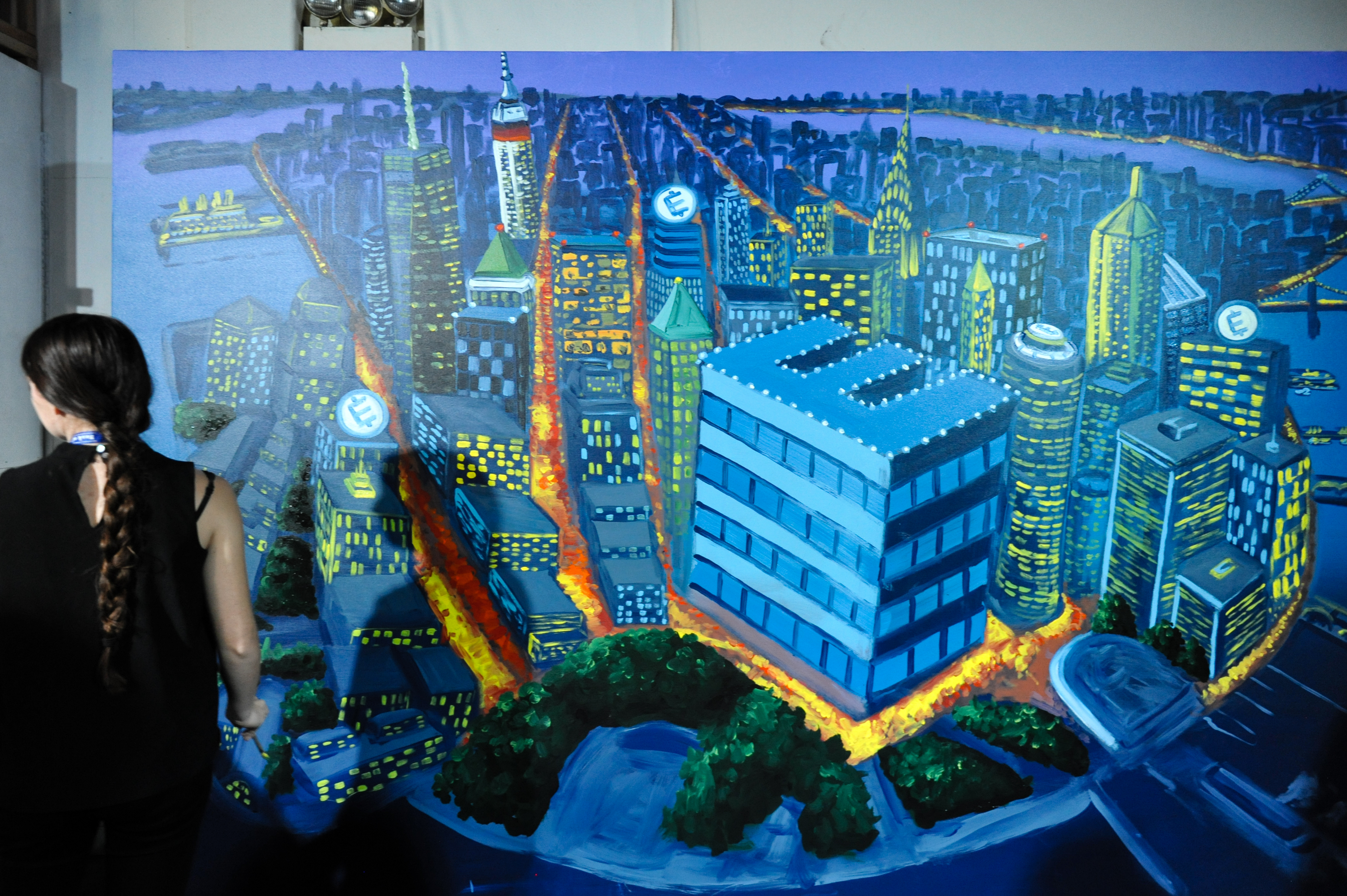 E-Coin-Launch-Painting-NYCC-2017-photo-by-Kendall-Whitehouse