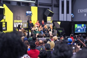 Live-Stage-NYCC-2018-photo-by-Kendall-Whitehouse-750x500